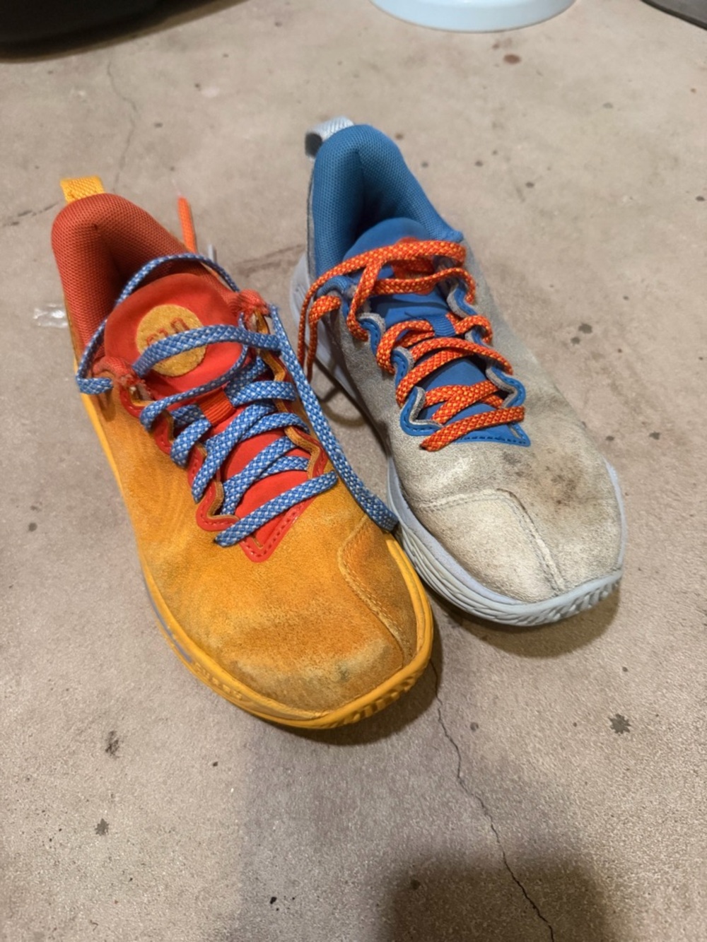 Steph Curry fire and ice Mismatched Suede Sneakers -Orange & Light Gray